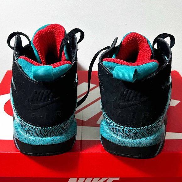 Nike Air Tech Challenge Huarache Black/Turbo Green–Light Crimson Size 8